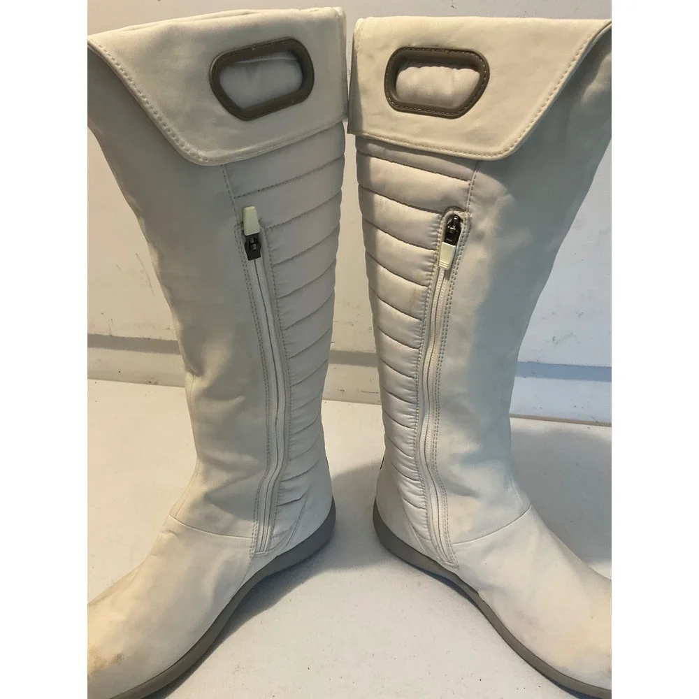 Patagonia Fiona Natural White Quilted PrimaLoft Winter Boots Womens 7.5 T50862
